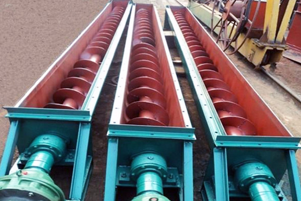 Look at the ways to improve the efficiency of screw conveyors